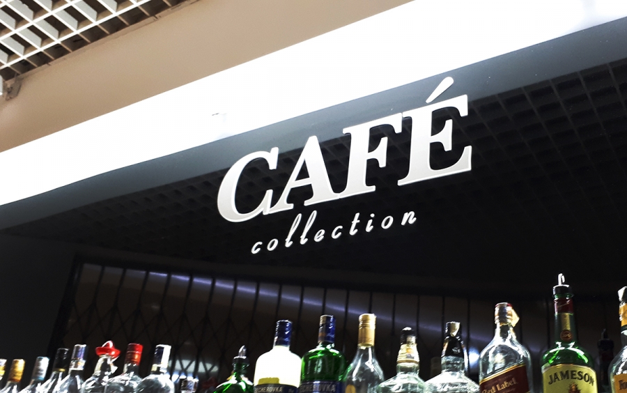 Frézované logo Café Collection