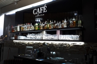 Podsvětlení barového prostoru - Café Collection